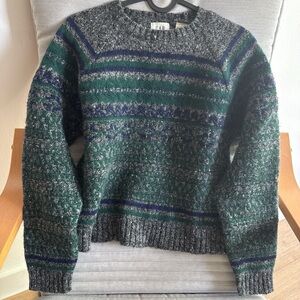 GAP 100% Wool Sweater Size S